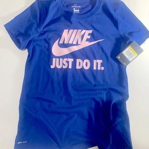 Woman’s Nike T-Shirt
